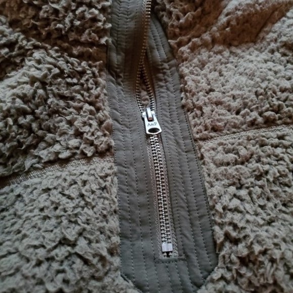 Abercrombie sherpa pullover - Picture 2 of 3